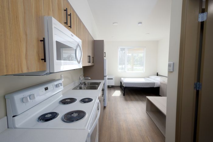 KHB Studio - kitchen and bedroom