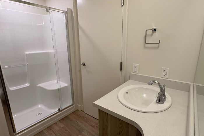 Bathroom in Vernon studio