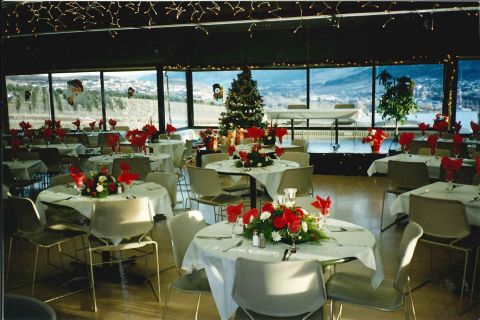 Kal View Cafe decorated for a wedding