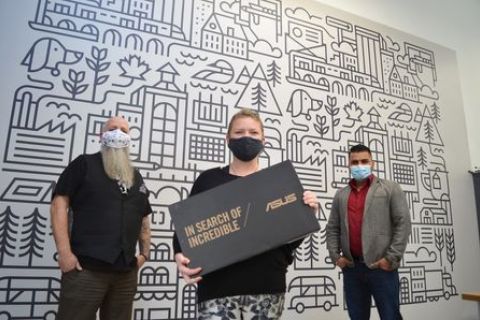 Staples laptop donation