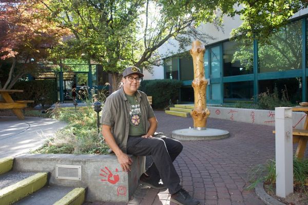 Renowned Indigenous artist Les Louis