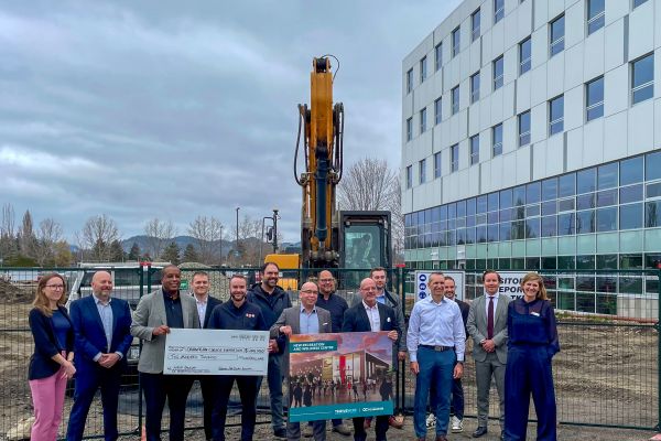 KADA association members present a $200,000 cheque to the OC Foundation