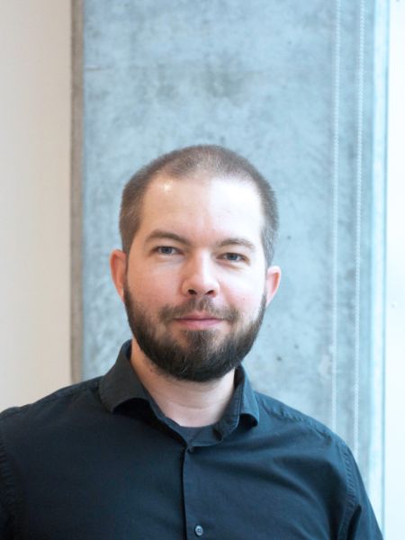 Jonathan Laumer Headshot