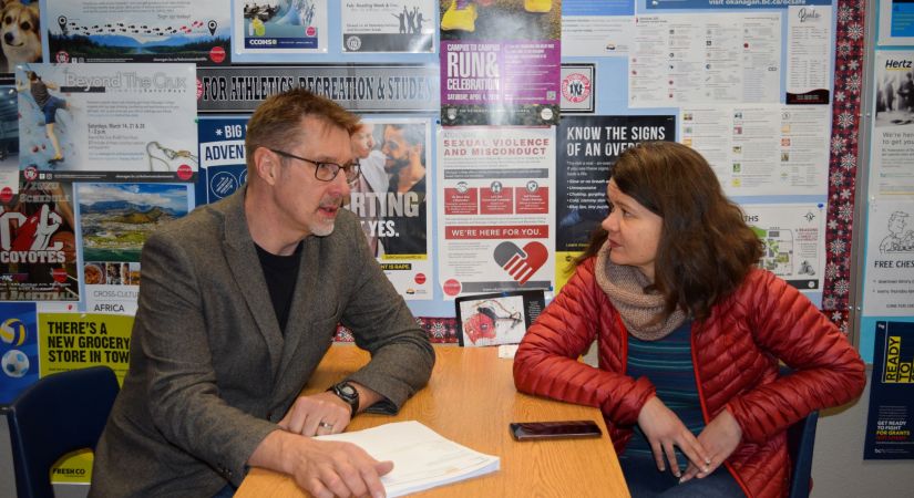 Ed Henczel and Raluca Fratiloiu