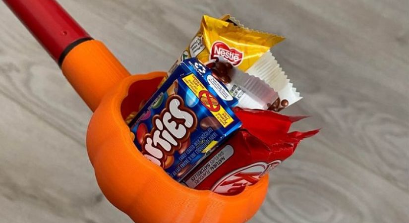 3D printed Trick-or-Treat bowls