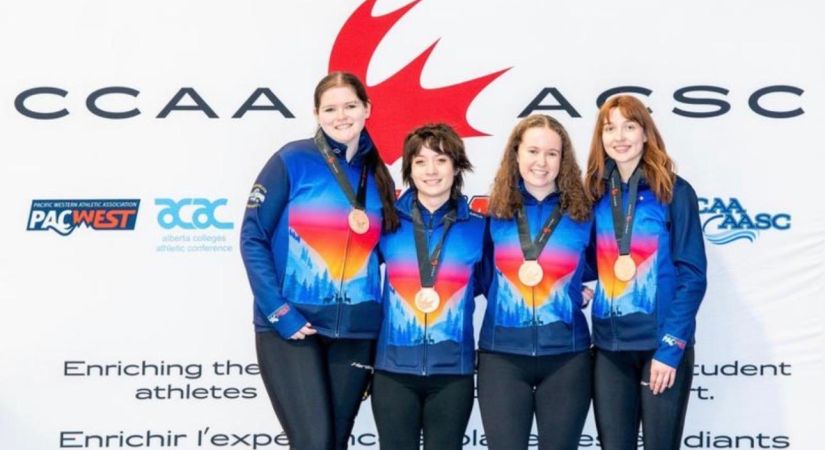 Lauren Cochrane with her PACWEST teammates